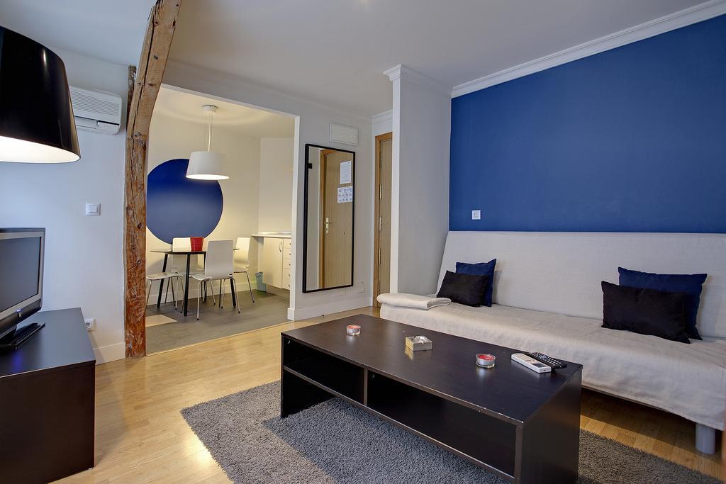 Metropol Rooms Madrid Exterior photo